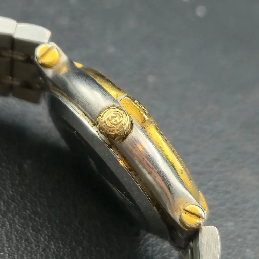 Gucci 9000l vintage